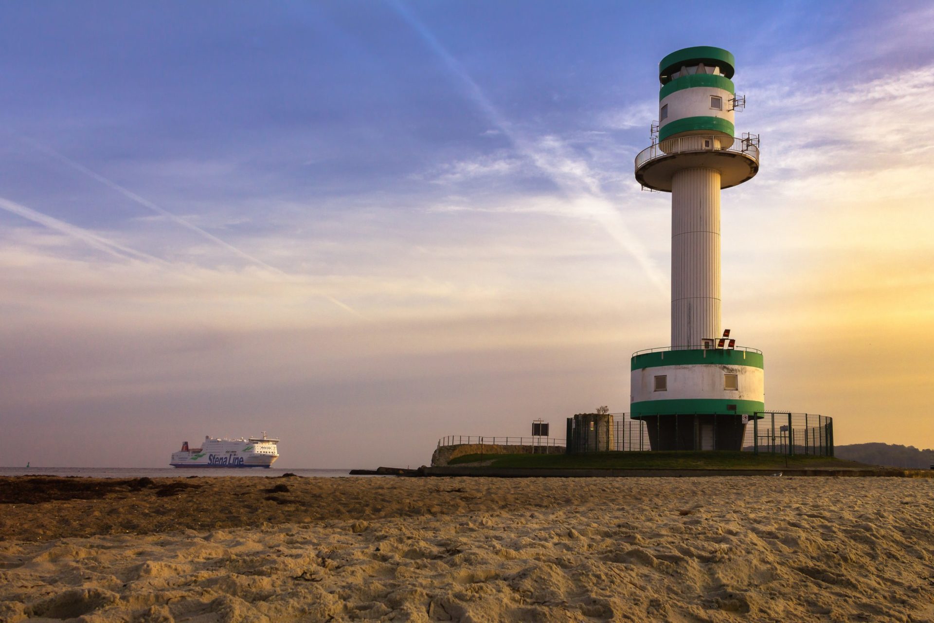 Wassertemperatur Kiel: Leuchtturm Friedrichsort am Falckensteiner Strand