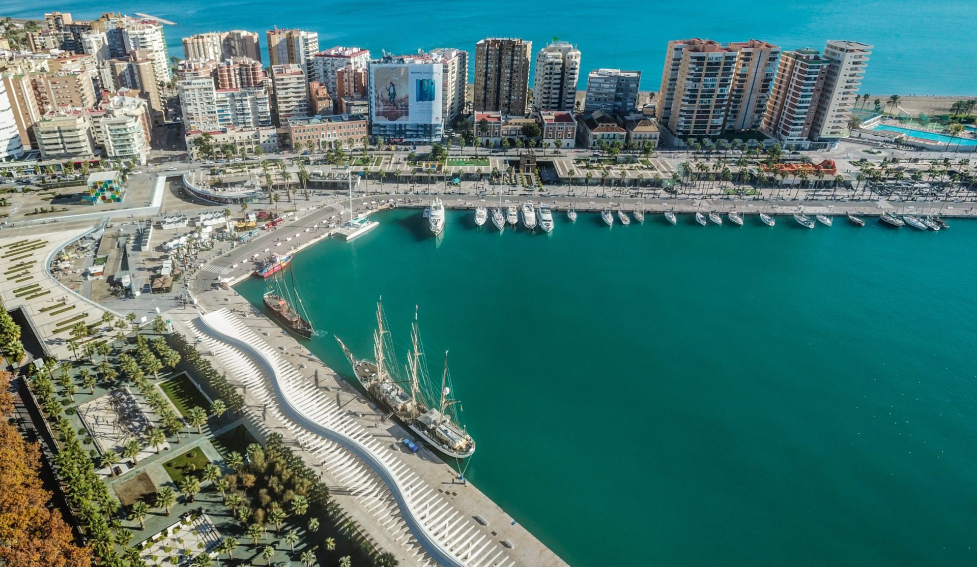 Wassertemperatur Malaga: Der Hafen von Malaga